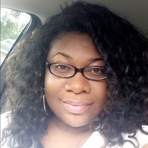 Meet your Posher, Octavia